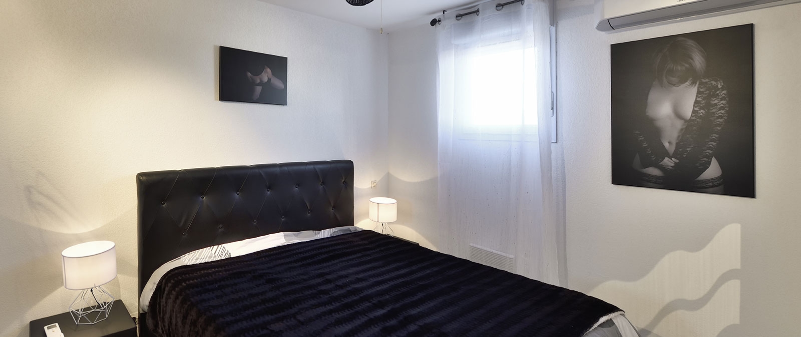 Double bed Amnesy apartment rental
