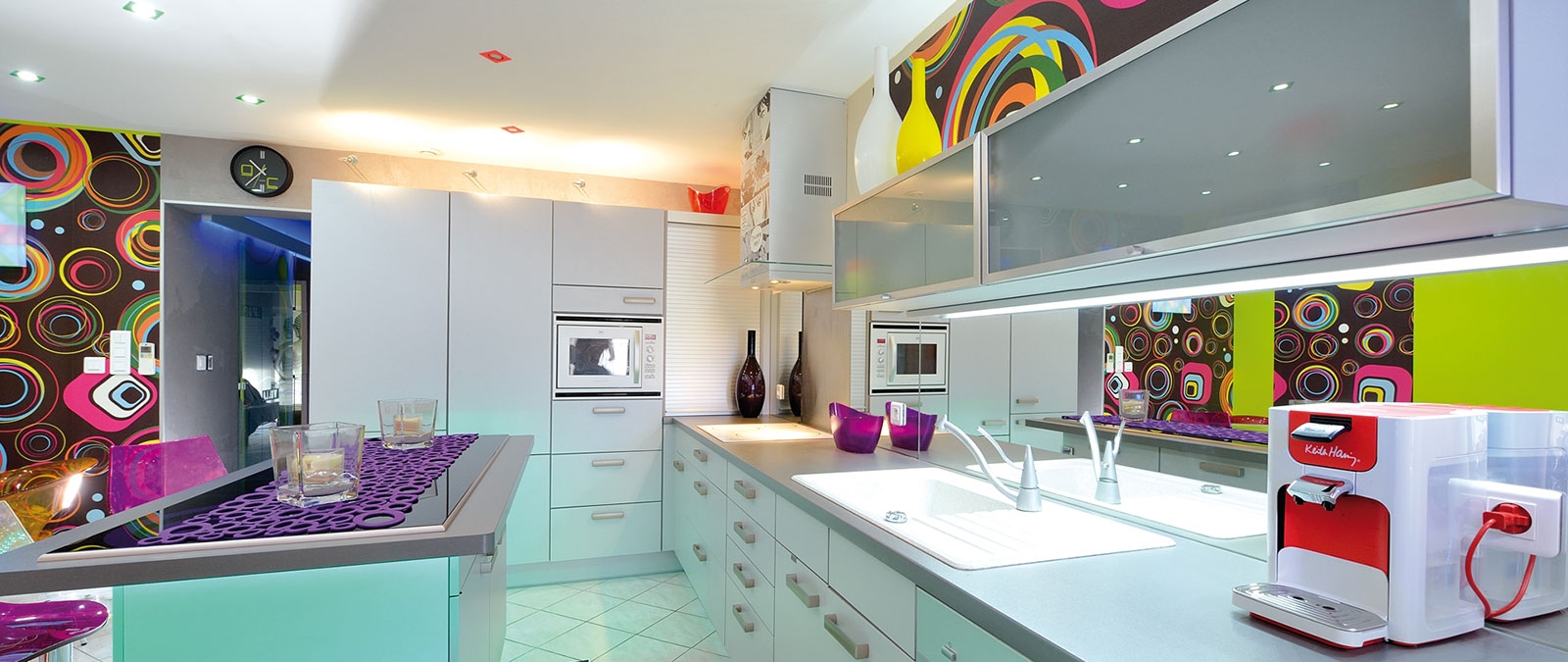 FKK-Apartmenthaus Pop voll ausgestattete Küche