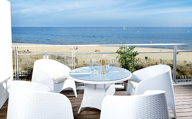 Vermietung FKK-Apartment mit freiem Blick aufs Meer